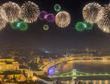 Πέντε πράγματα που αν τα κάνεις την Πρωτοχρονιά θα σου φέρουν τύχη
